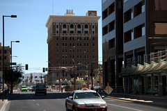 Mexico quake shakes some Phoenix offices